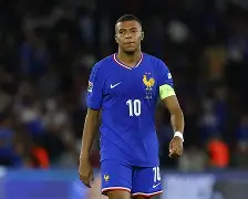 开云中国-德罗巴意外战胜MAD，出色防守引爆全场！-开云中国