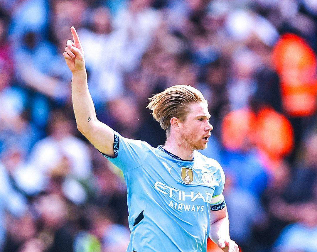 开云体育-德布劳内在SKT比赛中领先优势明显，爆冷引发热议！观众掌声雷动-开云体育